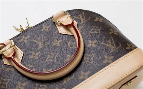 lv vachetta leather|what color is vachetta leather.